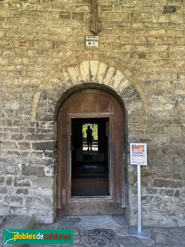 Erill la Vall - Església de Santa Eulàlia. Porta