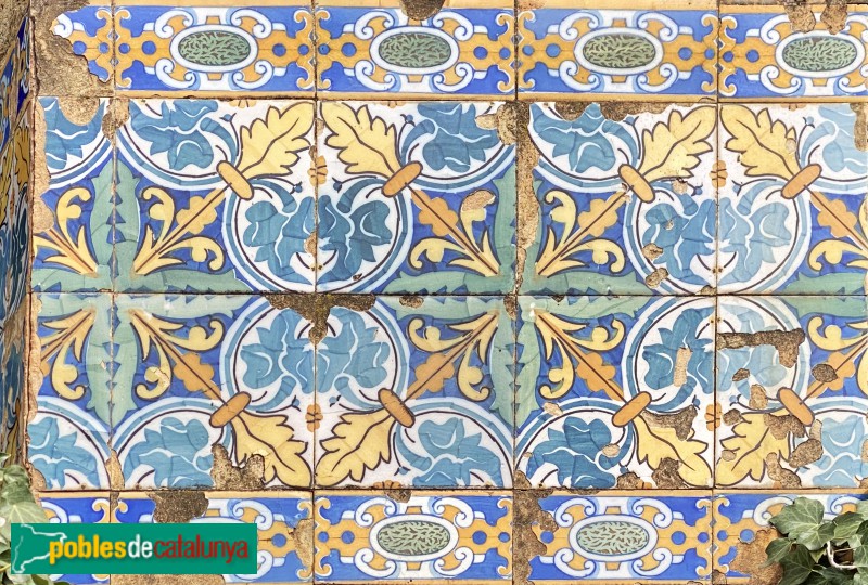 La Garriga - Casa Agustí Furriols. Detall mosaics