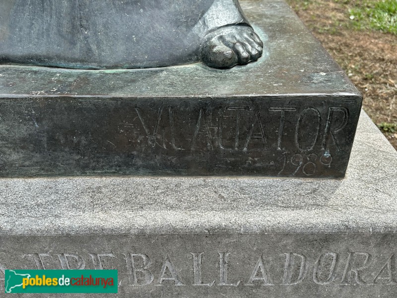 Sant Boi de Llobregat - Monument a la dona treballadora