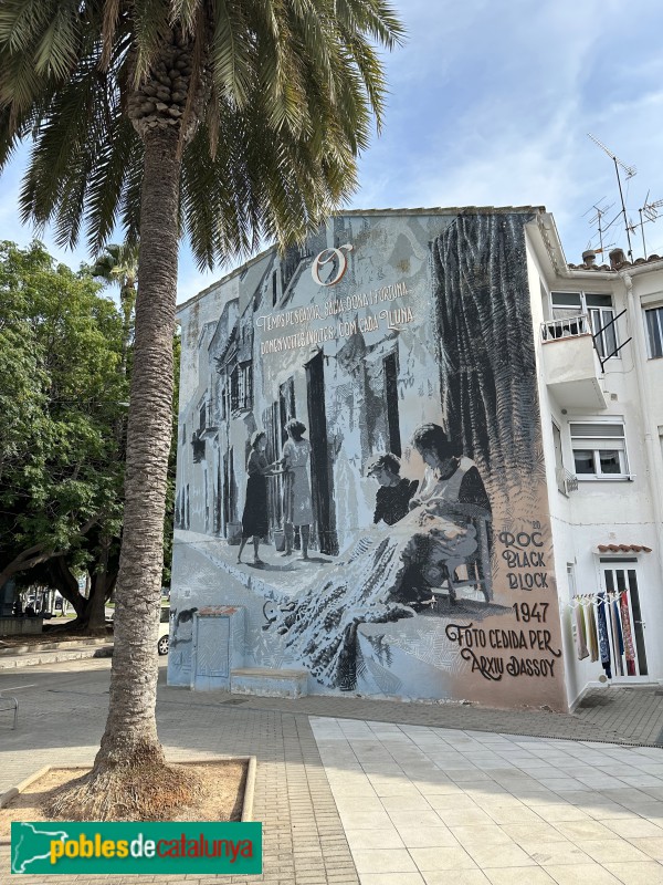 La Ràpita - Mural <i>Les Remendadores</i>