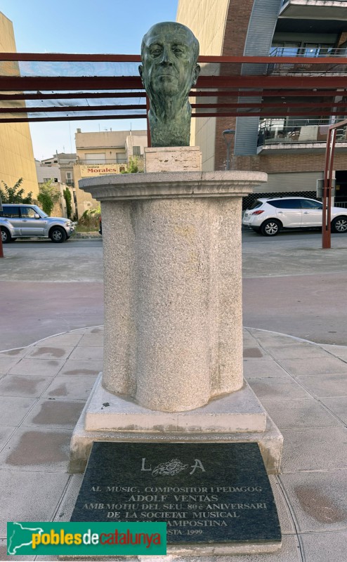 Amposta - Monument a Adolf Ventas