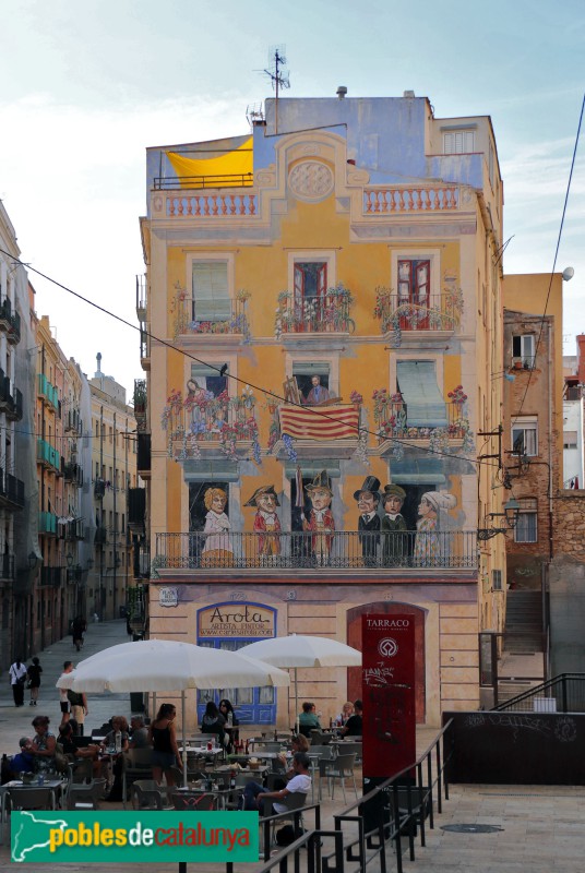 Tarragona - Façana de la plaça dels Sedassos