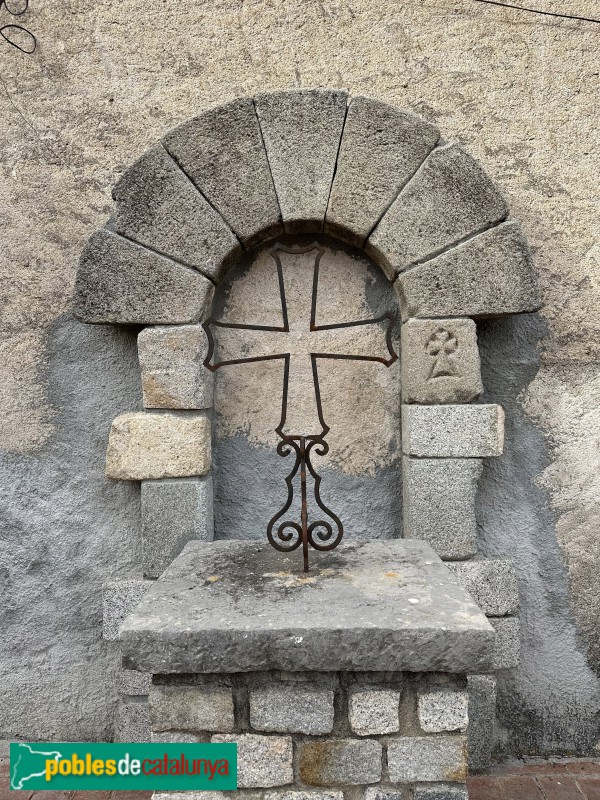 Llinars del Vallès - Església de Sant Sadurní de Collsabadell. Cementiri