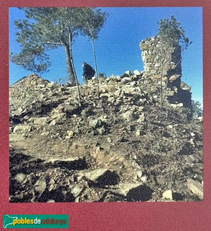 Llinars del Vallès - Restes de l'ermita de Sant Sebastià de Puigpedrós abans de la reconstrucció