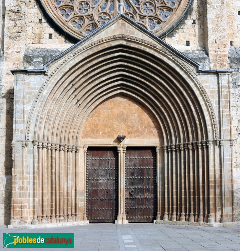 Monestir de Sant Cugat del Vallès - Portada de l'església