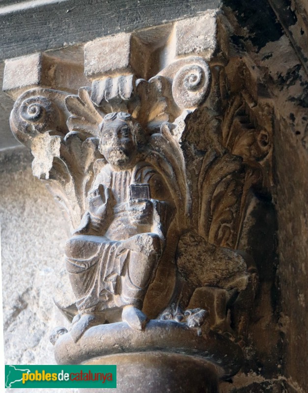 Monestir de Sant Cugat - Capitell del claustre. Deu en majestat (ala sud)