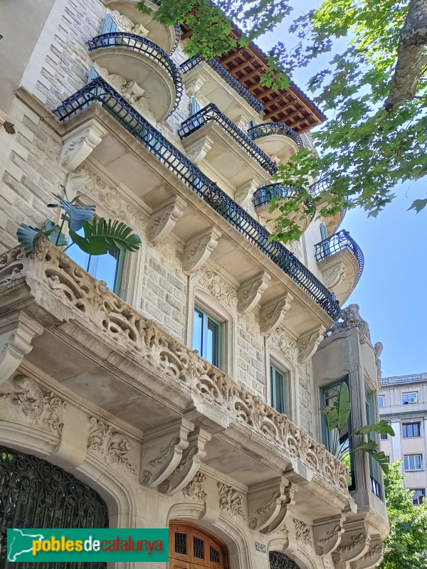 Barcelona - Casa Burés (Foto: Anna Corcoll, 2022) Barcelona - Casa Burés
