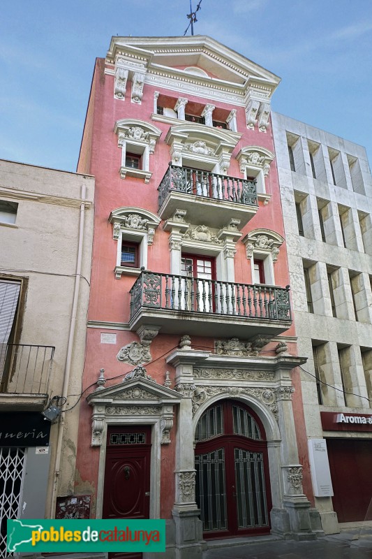 Vilafranca del Penedès - Casa Tetas i Forés