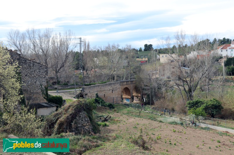 Pont Vell de la Sénia, que comunica amb el País Valencià