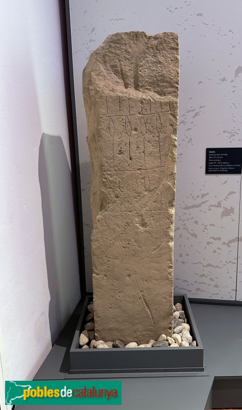Rubí - Museu-Castell. Estela procedent de Can Fatjó (segle IV - III aC)