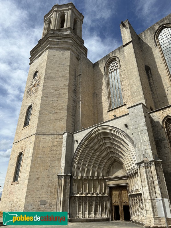 Girona - Catedral. Façana dels Apòstols