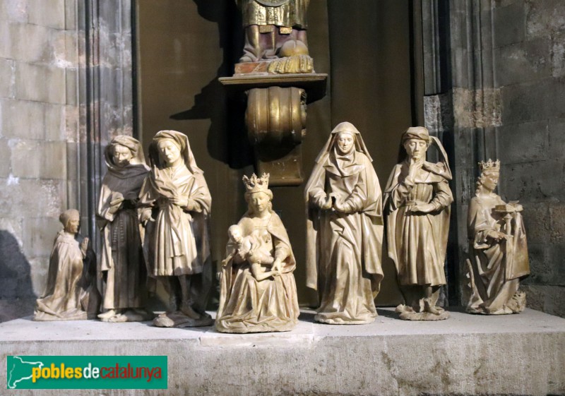 Girona - Catedral. Sepulcre de Bernat de Pau. Escultures