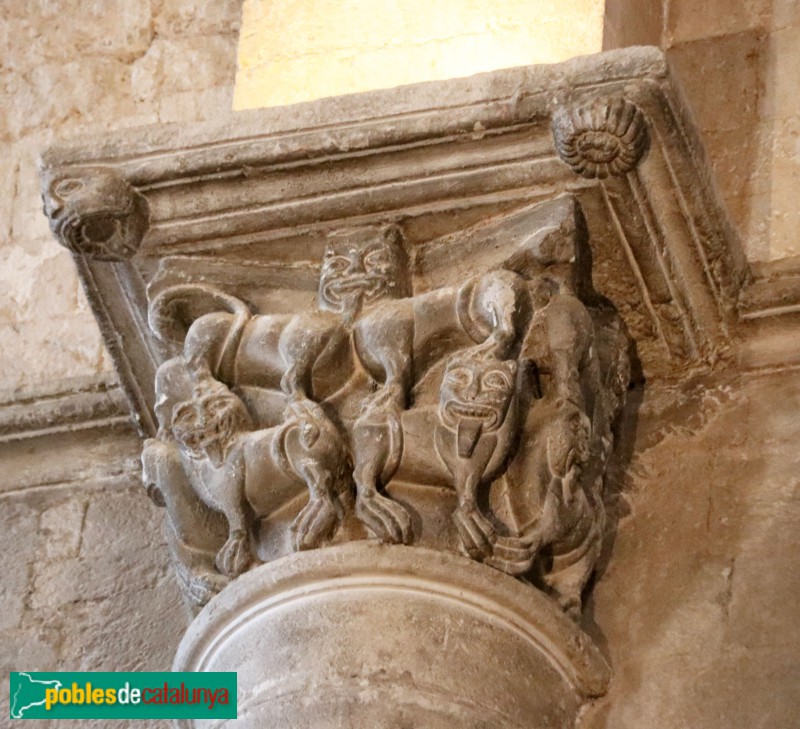 Girona - Sant Pere de Galligants. Capitell