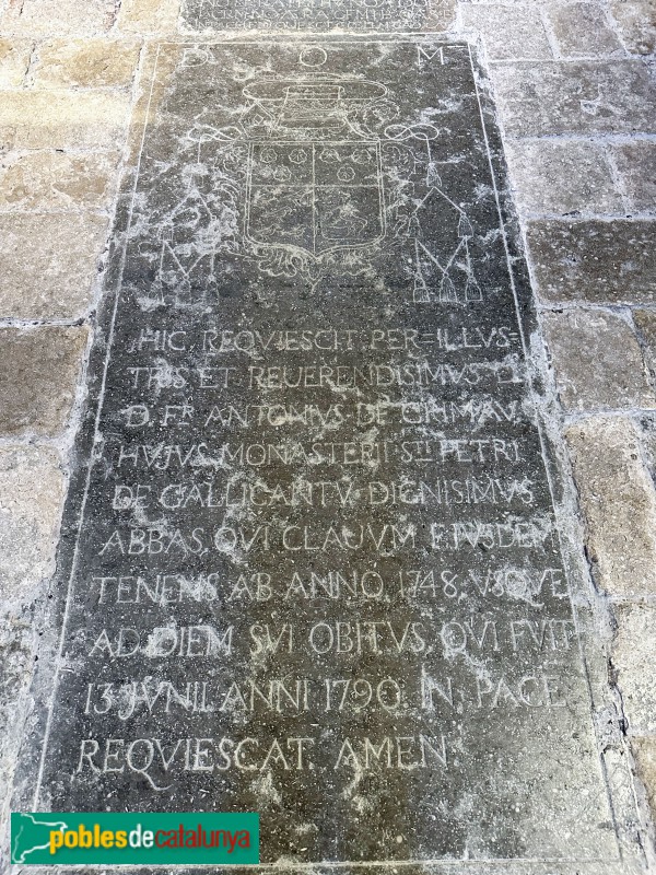 Girona - Sant Pere de Galligants. Làpida del segle XVIII
