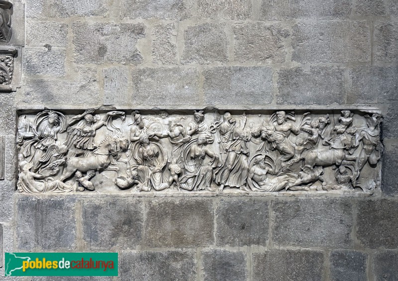 Girona - Sarcòfag del rapte de Prosèrpina (església de Sant Feliu)