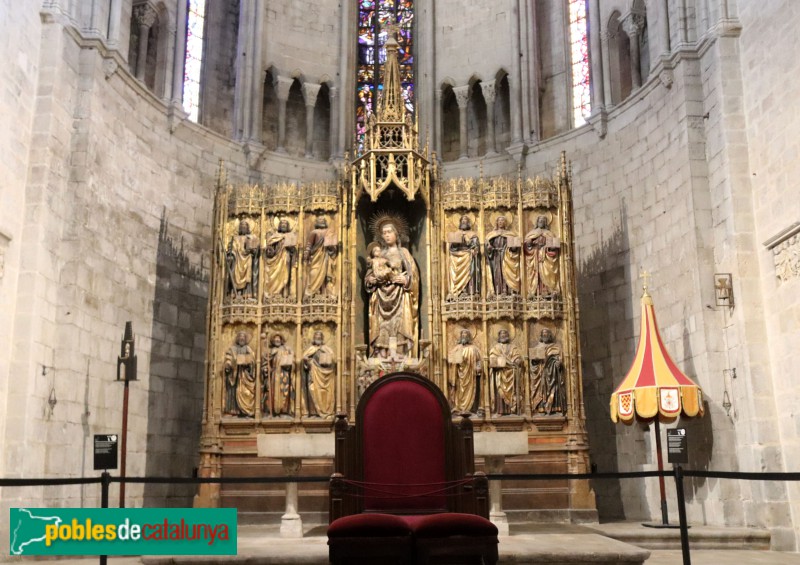 Girona - Església de Sant Feliu. Retaule Major refet