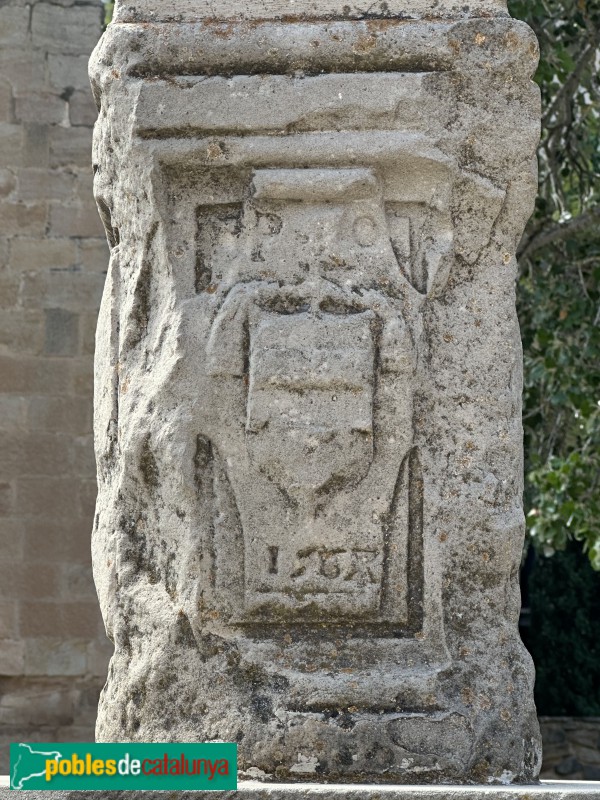 Monestir de Poblet - Creu de l'Abat Guimerà (Foto: Albert Esteves, 2025) Monestir de Poblet - Creu de l'Abat Guimerà
