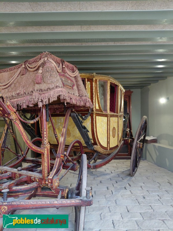 Sant Feliu de Llobregat - Palau Falguera. Cotxera carruatge del Virrei Amat (Foto: Sergi Suárez, 2026) Sant Feliu de Llobregat - Palau Falguera. Cotxera carruatge del Virrei Amat