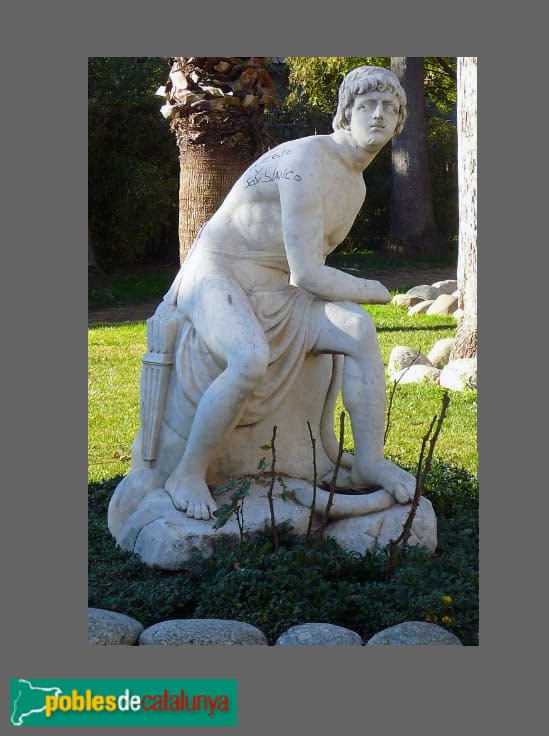 Sant Feliu de Llobregat - Palau Falguera. Escultura jardí (Foto: Sergi Suárez, 2026) Sant Feliu de Llobregat - Palau Falguera. Escultura jardí