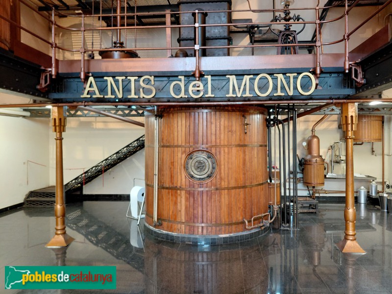 Badalona - Destil·leria Anís del Mono (Foto: Sergi Suárez, 2026) Badalona - Destil·leria Anís del Mono