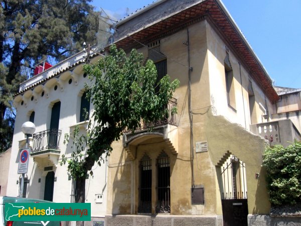 Sant Feliu de Llobregat - Cases carrer Vidal i Ribas