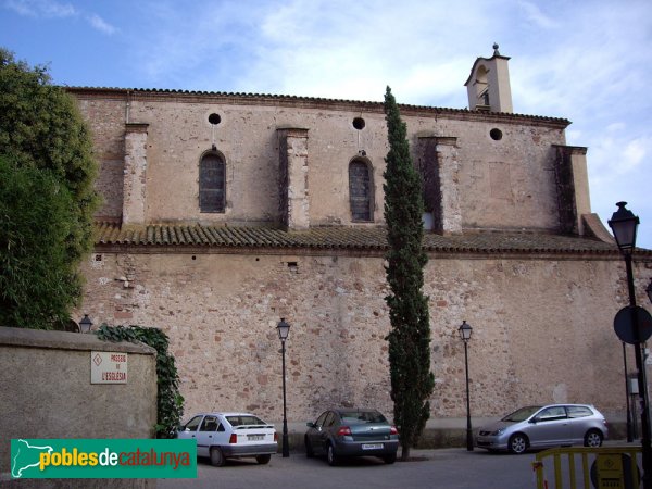 Església de Sant Menna, lateral esquerre (Foto: Joan Sánchez Sabé, 2006) Església de Sant Menna, lateral esquerre