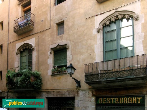 Barcelona - Casa Puigxoriguer o de la Custòdia (Foto: Albert Esteves, 2006) Barcelona - Casa Puigxoriguer o de la Custòdia