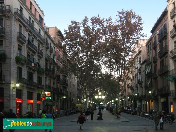 Barcelona - Passeig del Born (Foto: Albert Esteves, 2006) Barcelona - Passeig del Born