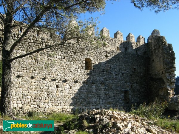 El Montmell - Castell de Marmellar (Foto: Albert Esteves, 2006) El Montmell - Castell de Marmellar