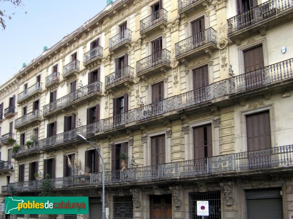 Barcelona - Casa Vicenç Ferrer (Foto: Albert Esteves, 2006) Barcelona - Casa Vicenç Ferrer