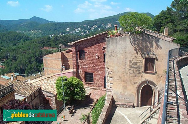 Corbera de Llobregat - Cal Quim dels Duros (Foto: Alícia González, 2007) Corbera de Llobregat - Cal Quim dels Duros