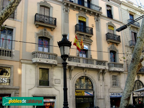 Barcelona - Casa Joan Güell (Rambla, 37)