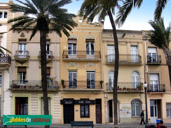 Badalona - La Rambla (Foto: Albert Esteves, 2007) Badalona - La Rambla