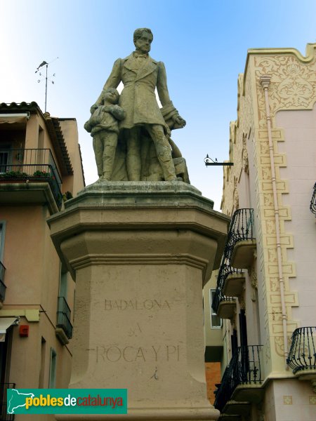 Badalona - Monument a Roca i Pi