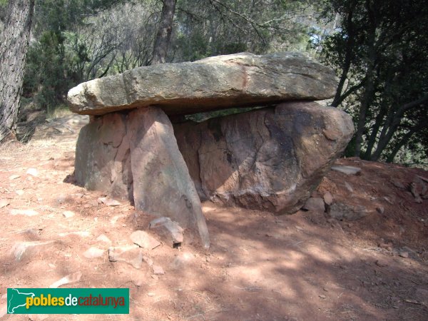 Sentmenat - Dolmen de Serra Cavallera