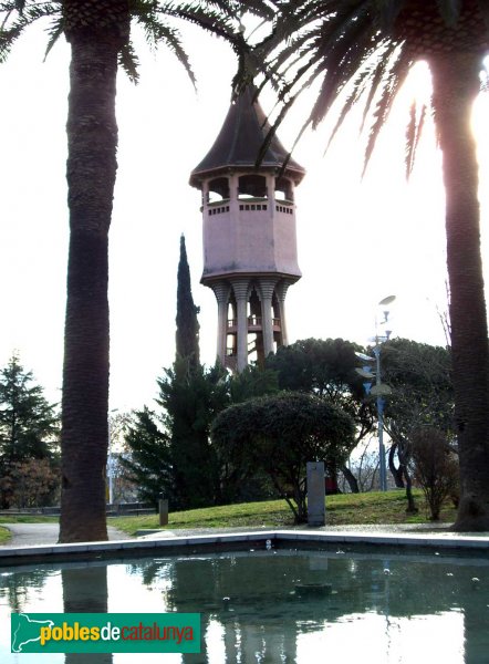 Torre de l'Aigua, des del parc Taulí