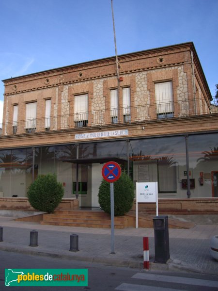 Hospital de la Mare de Déu de la Salut (els Caliptus). Façana principal