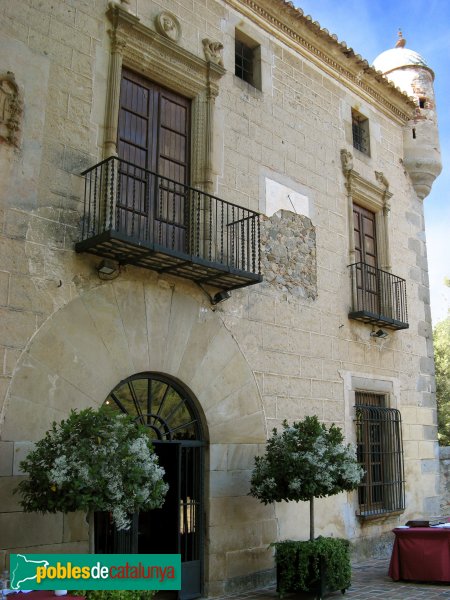 Argentona - Can Cabanyes (Foto: Albert Esteves, 2007) Argentona - Can Cabanyes