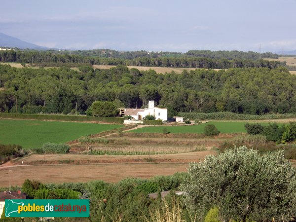 Ca l'Ànec, vist des del camí de Sentmenat a Palau