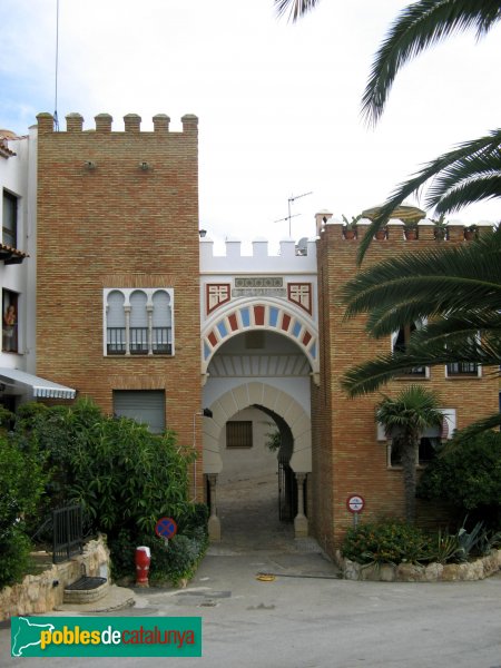 Roda de Barà - Roc de Sant Gaietà (Foto: Albert Esteves, 2007) Roda de Barà - Roc de Sant Gaietà