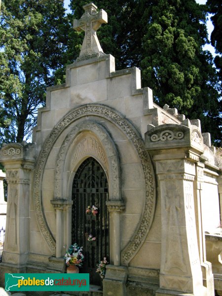 Mataró - Cementiri dels Caputxins, panteó Jaume Carrau