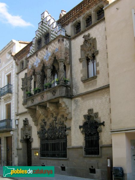 Mataró - Casa Coll i Regàs (Foto: Albert Esteves, 2007) Mataró - Casa Coll i Regàs