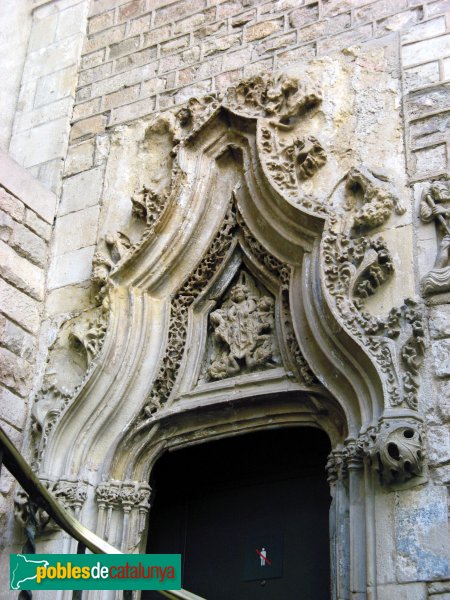 Barcelona - Palau Aguilar (Foto: Albert Esteves, 2007) Barcelona - Palau Aguilar