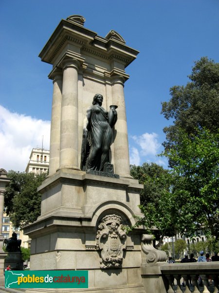Barcelona - Plaça Catalunya - Emporion (Frederic Marès) (Foto: Albert Esteves, 2007) Barcelona - Plaça Catalunya - Emporion (Frederic Marès)