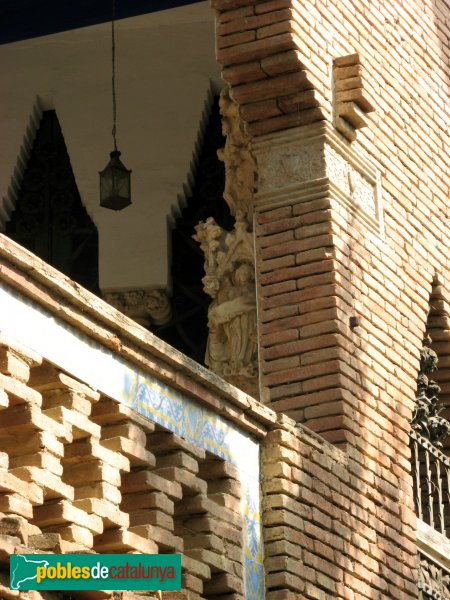 Argentona - Casa Puig (Foto: Albert Esteves, 2007) Argentona - Casa Puig