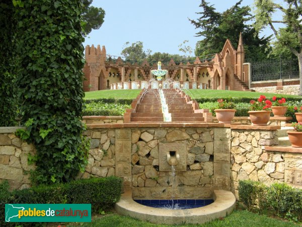 Argentona - Casa Garí - Jardins (Foto: Albert Esteves, 2007) Argentona - Casa Garí - Jardins