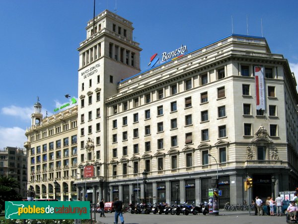 Barcelona - Edifici Banesto (Foto: Albert Esteves, 2007) Barcelona - Edifici Banesto
