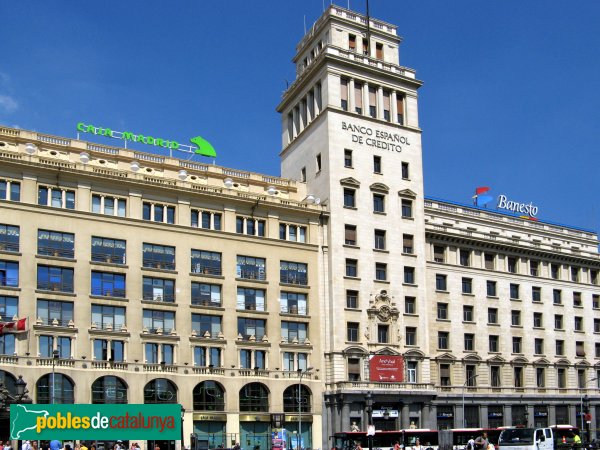 Barcelona - Edifici Banesto (Foto: Albert Esteves, 2007) Barcelona - Edifici Banesto