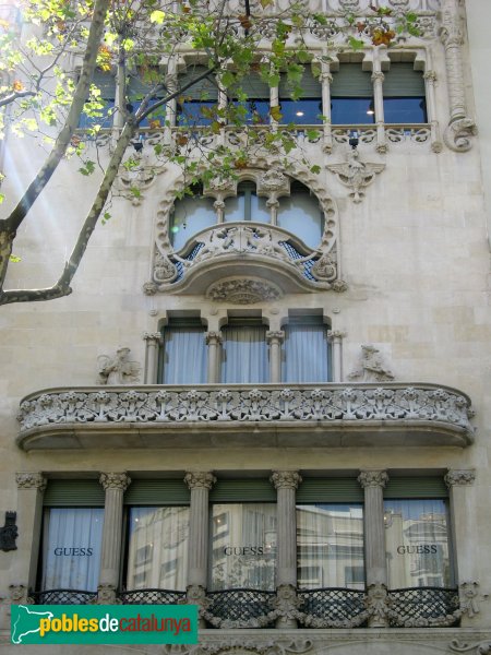 Barcelona - Casa Lleó Morera (Foto: Albert Esteves, 2006) Barcelona - Casa Lleó Morera