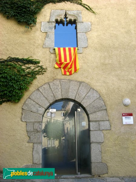 Caldes d'Estrac - Can Milans (Foto: Albert Esteves, 2007) Caldes d'Estrac - Can Milans